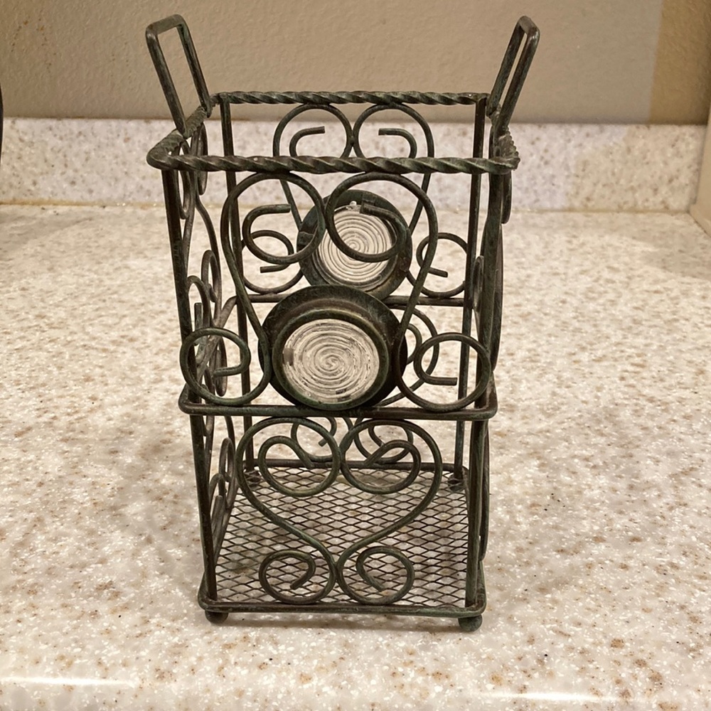 Vtg Metal Wine Bottle Holder With Handles
